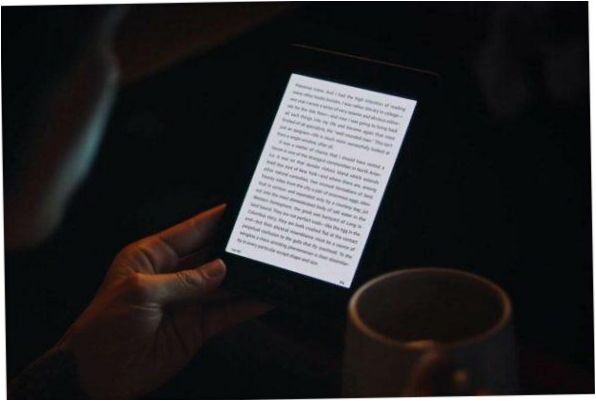 6" Amazon Kindle Paperwhite 2018 32Gb 32GB eBook - Átló: 7" (800x480, 133 ppi)