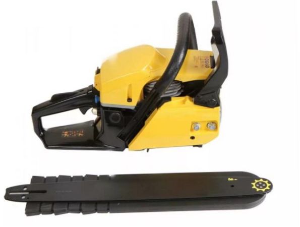 CHAMPION 251-18 2300 Watt/3,13 LE sárga/fekete színben