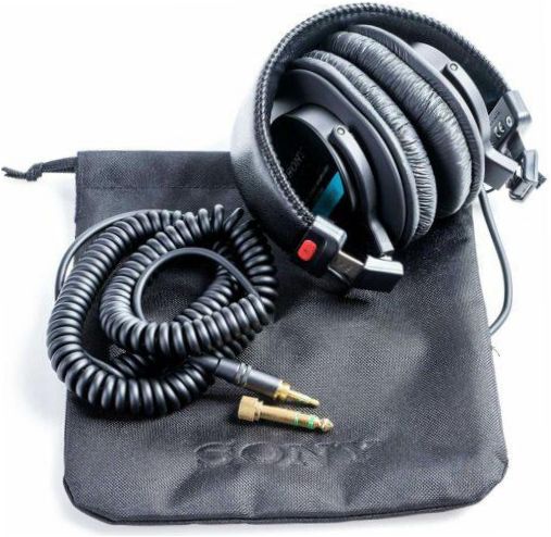 A Sony MDR-7506