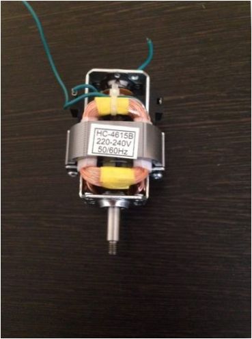 Elektromos motor kávédarálóhoz