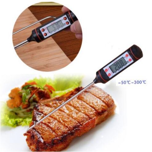 Elektronikus szonda a steak hőmérsékletének mérésére